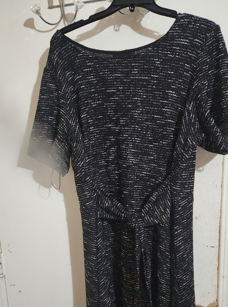 Lane Bryant  Black & Grey tie belt dress with high  low hem maxi